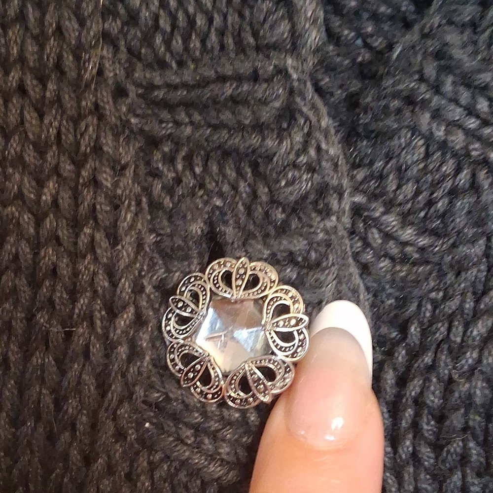 Jennifer Reed Sweater Medium - Picture 5 of 12